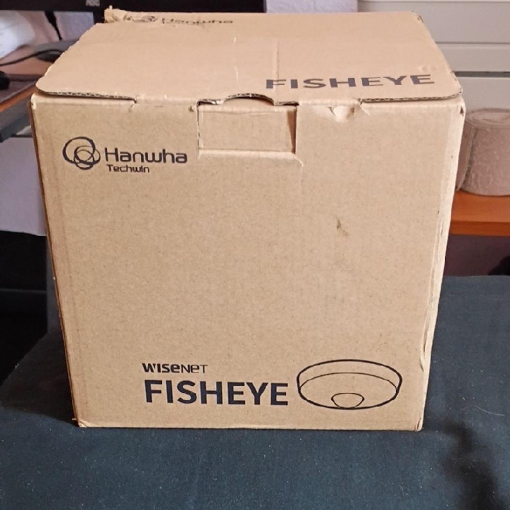Wisenet Fisheye Camera - Brown